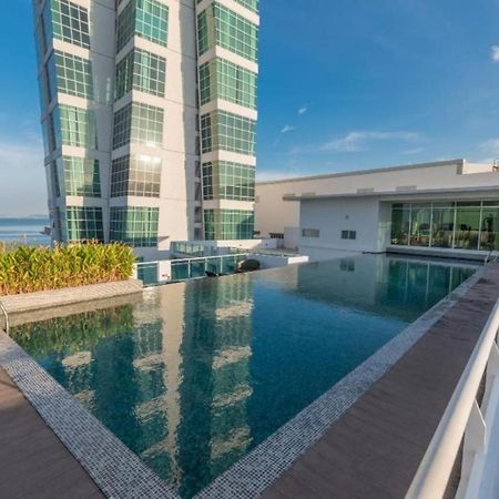 Loft Pano Seaview Suite 2 Bedroom By The Only Bnb Jelutong Dış mekan fotoğraf